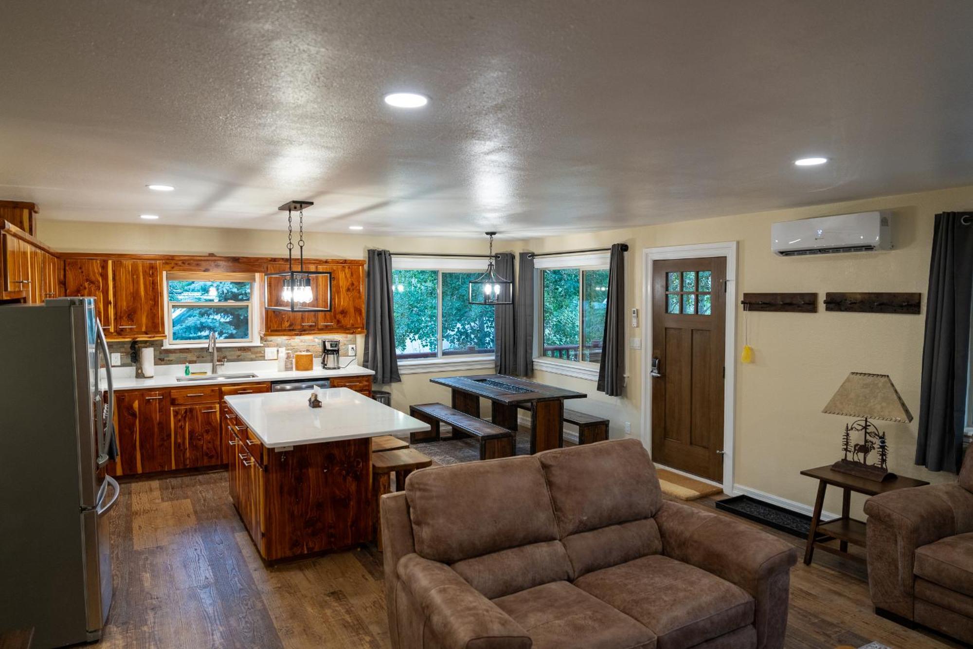 Ouray Riverside Resort - Inn&Cabins Buitenkant foto